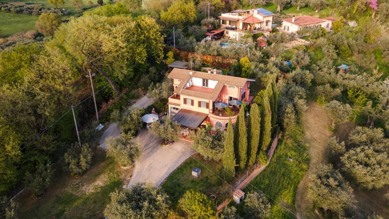 La Tana Delle Stelle B&B Di Charme E Relax Fara in Sabina Екстер'єр фото