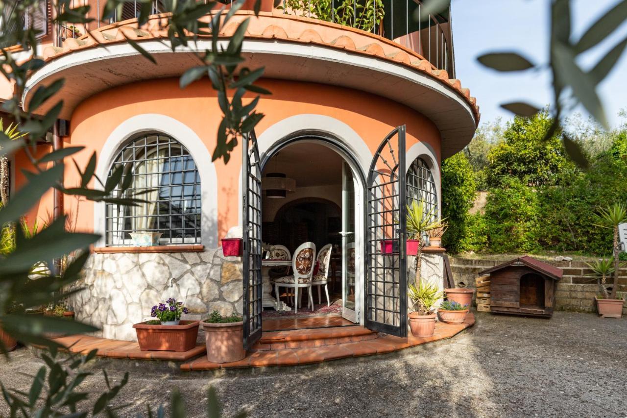 La Tana Delle Stelle B&B Di Charme E Relax Fara in Sabina Екстер'єр фото